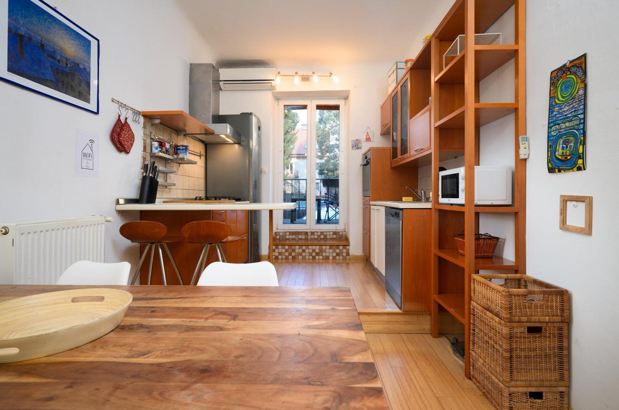 Urban View Apartment With Free Parking Любляна Экстерьер фото