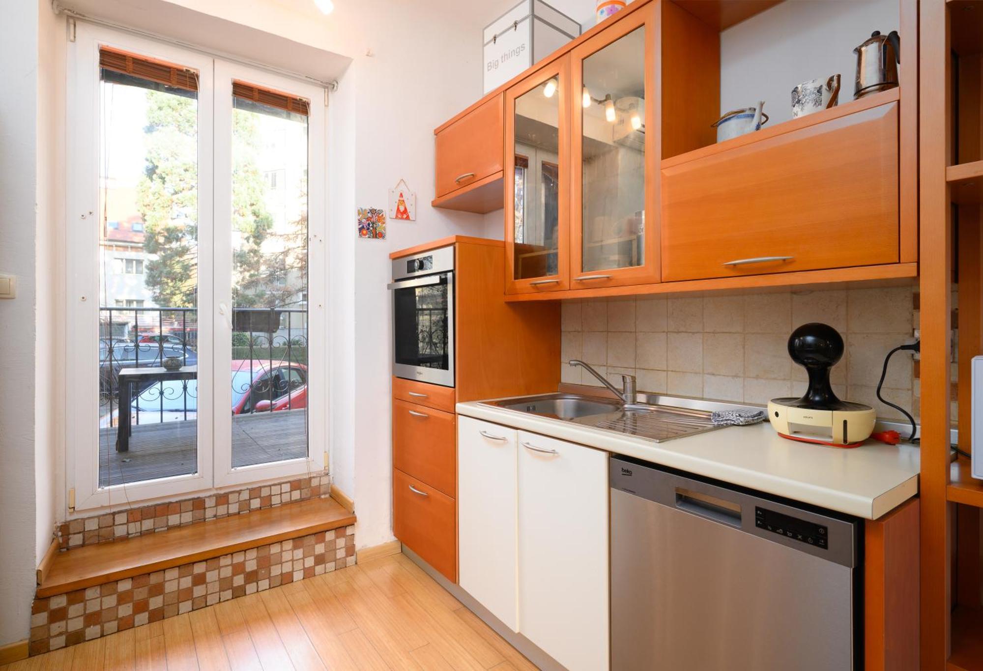 Urban View Apartment With Free Parking Любляна Экстерьер фото